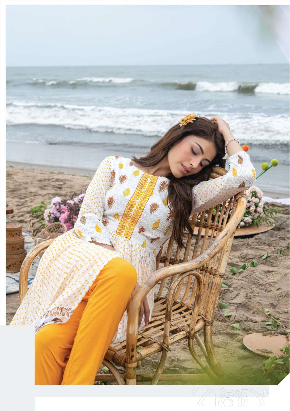 CENTRE SLIT KURTI WITH PANT Catalogue  Breezy