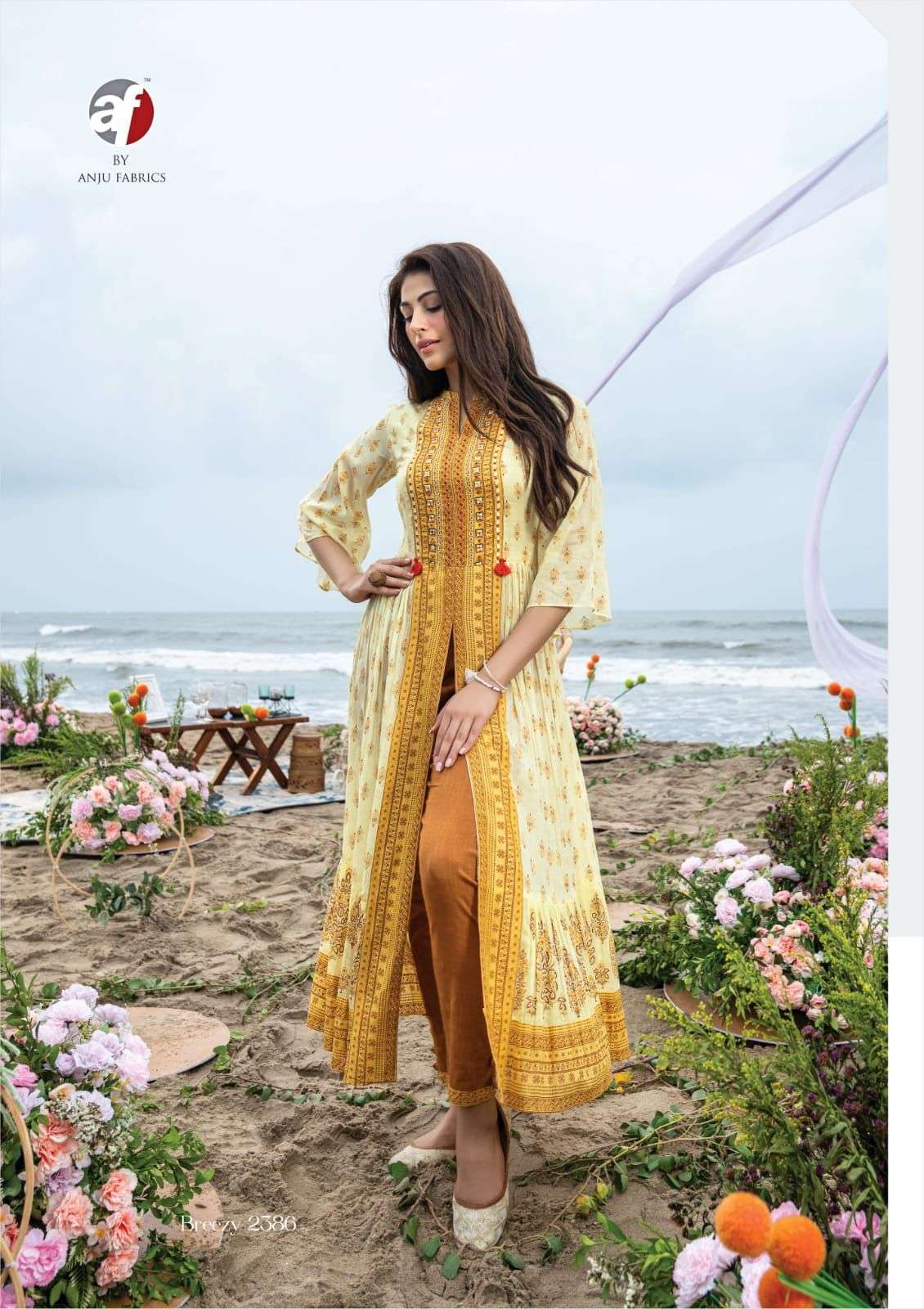 Discover more than 43 middle cut kurti design super hot - thtantai2