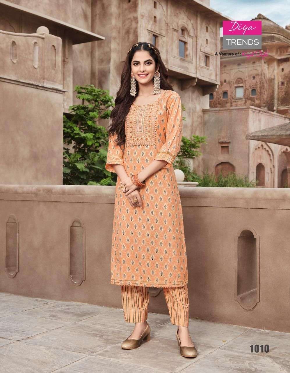 Brown Floral Embroidered Rayon Long Kurti
