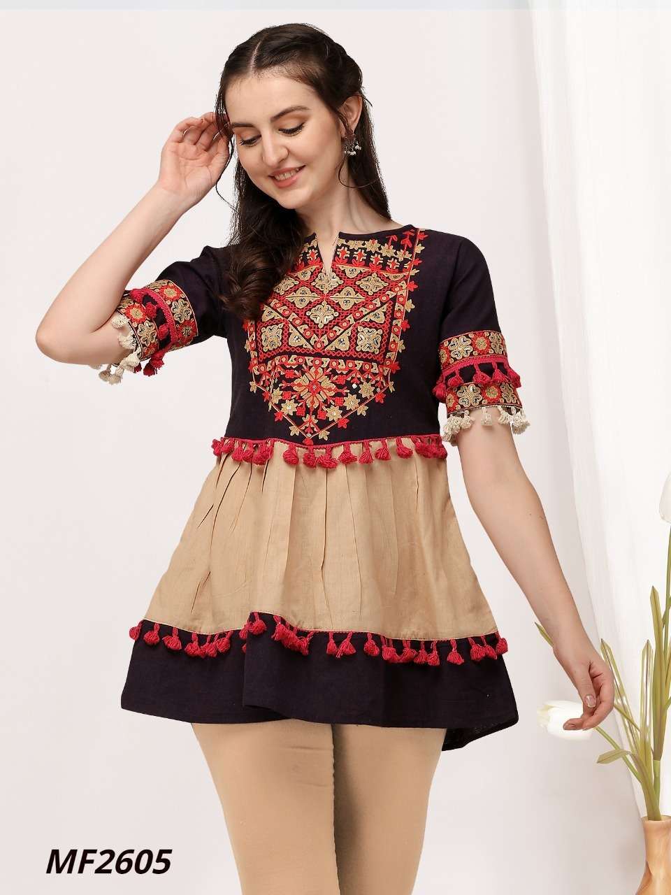 MESMORA NAVRANG FEMALE KEDIA COLLECTION LONG KEDIA TOPS FOR NAVRATRI