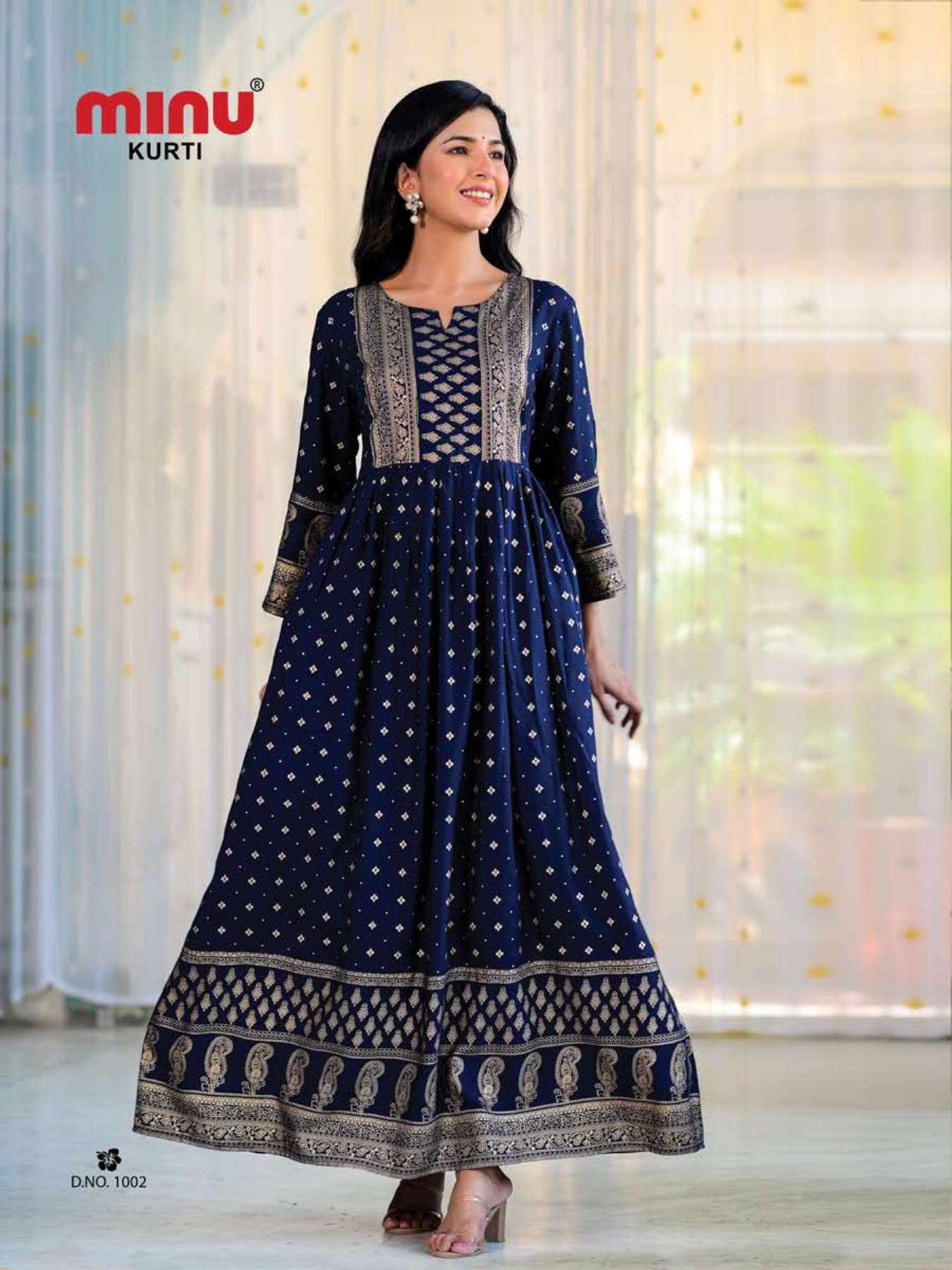 kajol dress designs Slay Like Kajol: Ethnic & Indo-Western Fashion Inspiration