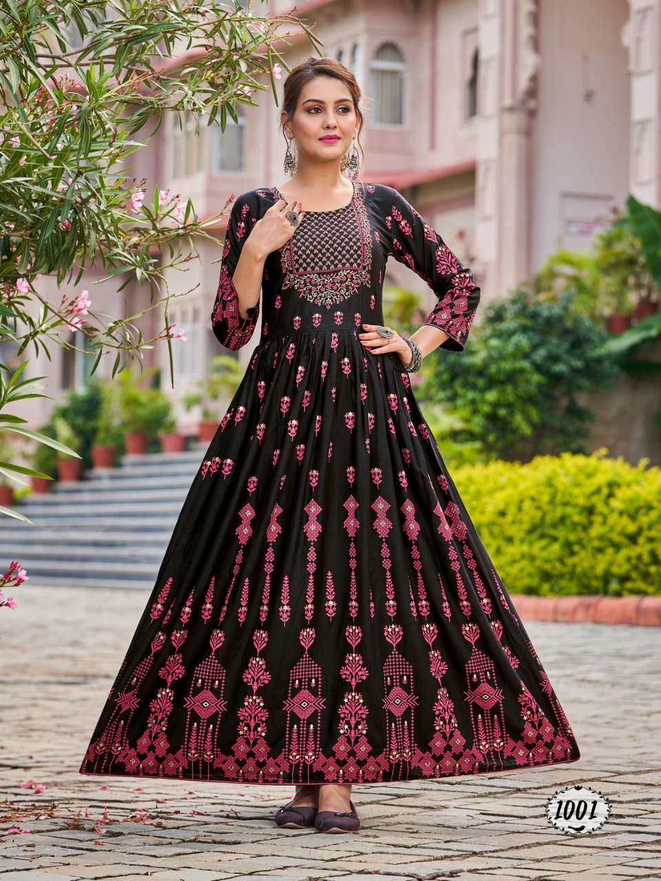 Banwery Flora Catalog Party Wear Flair Gown Wholesale