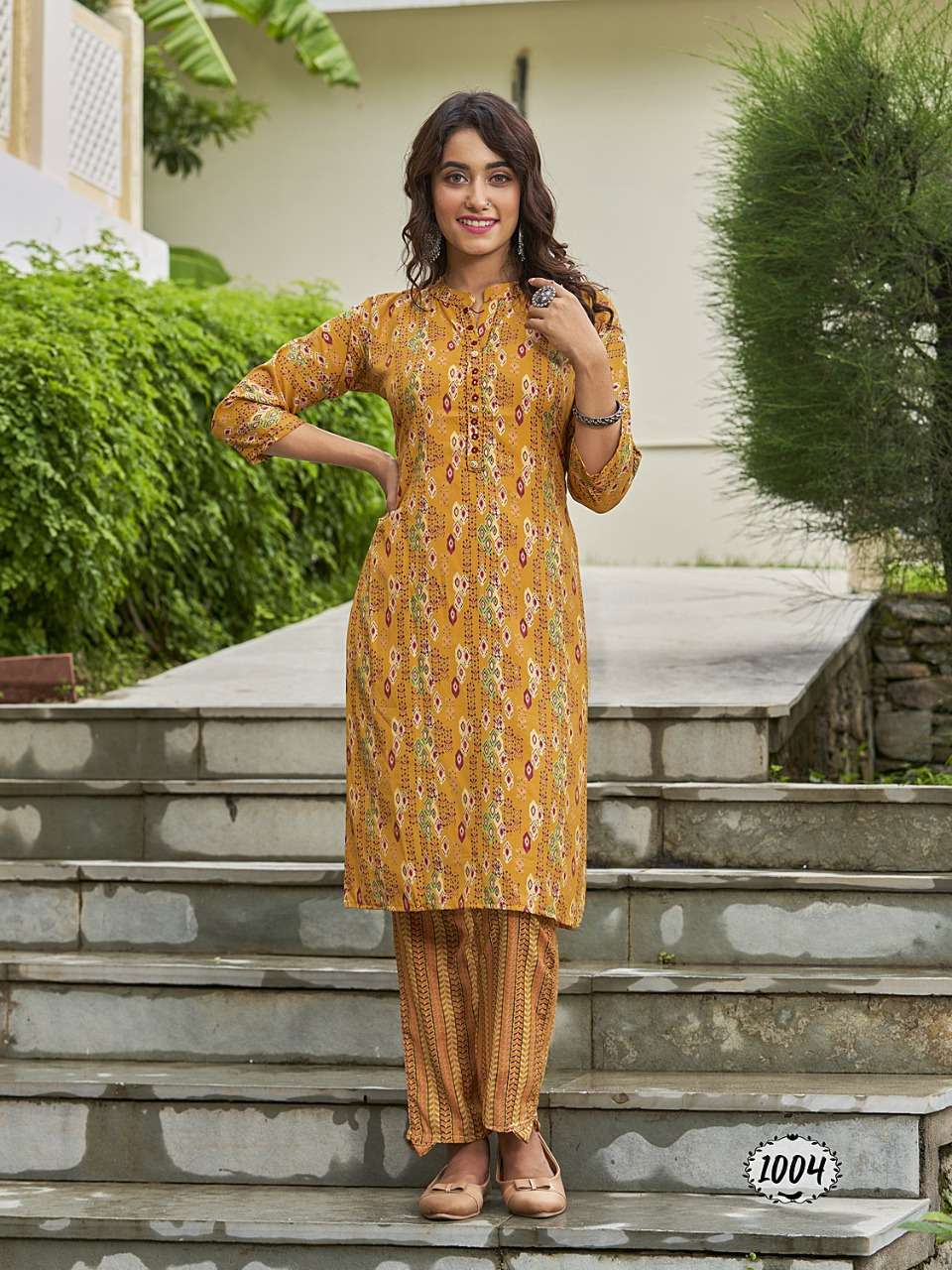Banwery Rimzim Catalog Heavy Muslin Foil Print Kurti With Bottom Wholesale