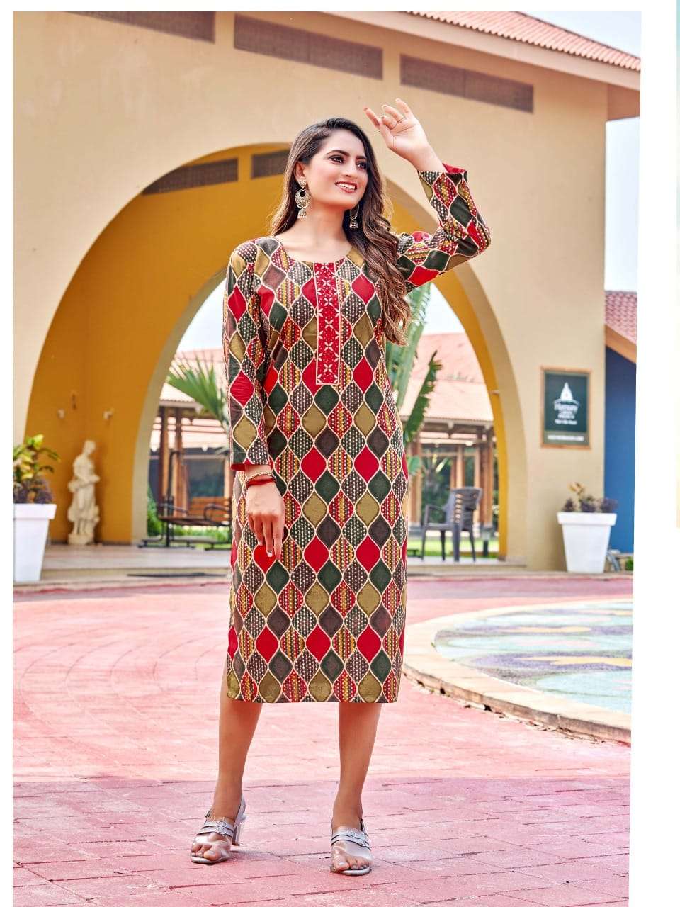 Kurtis United Kingdom: All types of wholesale kurtis supplier in United  Kingdom