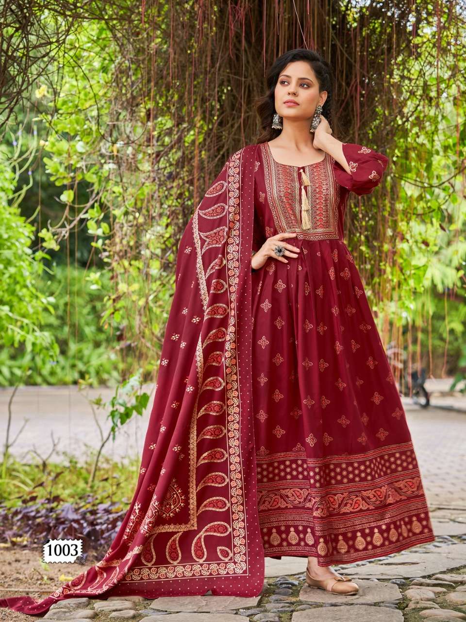 Banwery Arabic Kuthu Vol 3 Catalog Heavy Rayon With Foil Print Kurti With Dupatta Wholesale