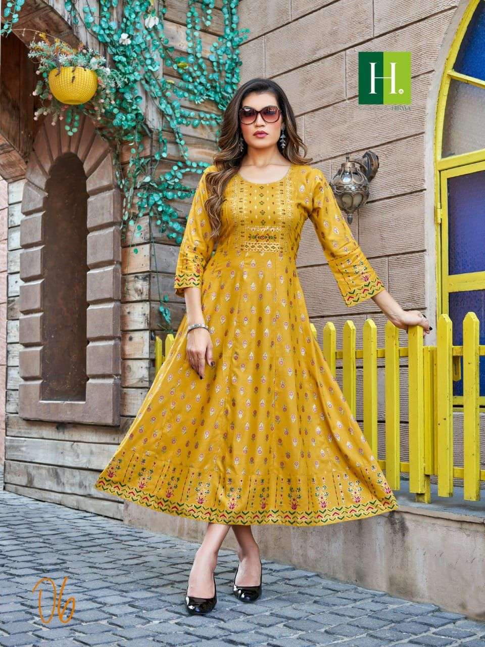 fcity.in - Anarkali Kurti Latest Anarkali Kurti Chinkenkari Women Anarkali