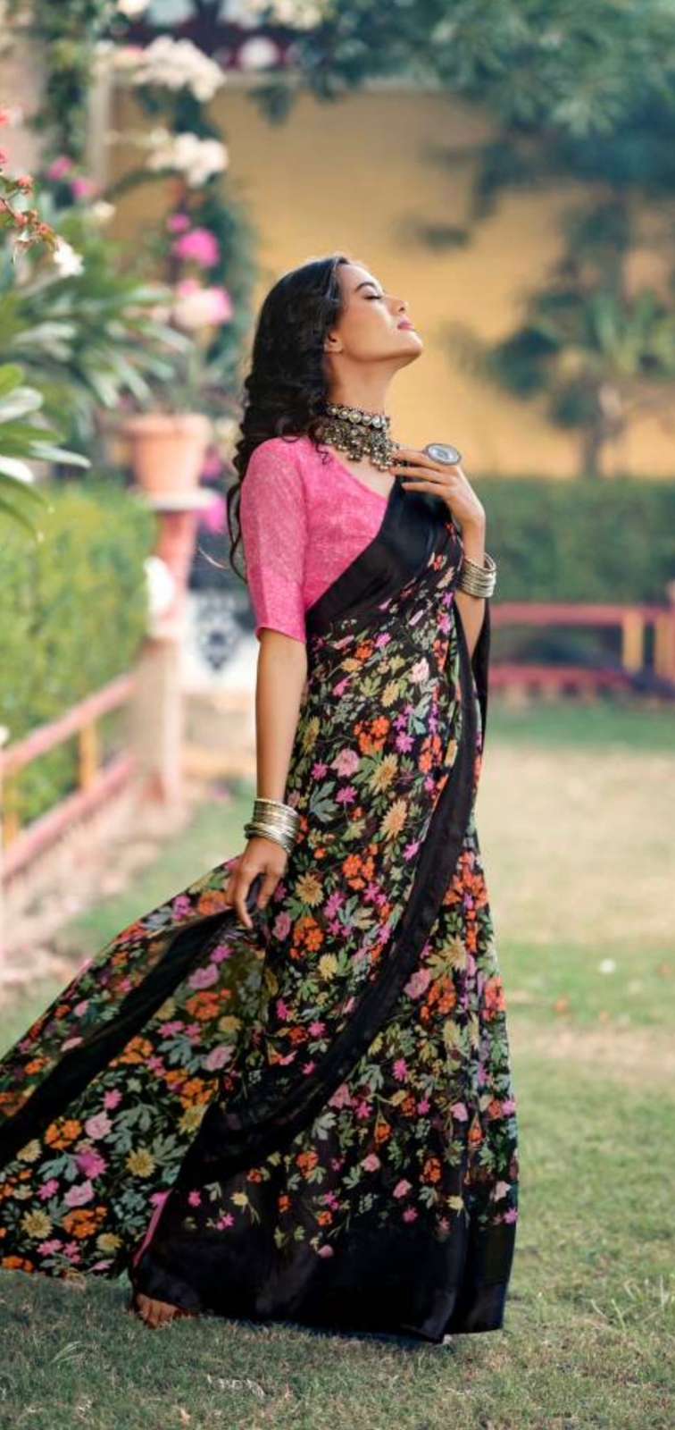 KASHVI PRESENT FANCY WEGHTLESS GEORGET DIGITAL PRINT WITH FANCY SATIN PATTA BORDER  WITH BLOUSE ON WHOLESALE 