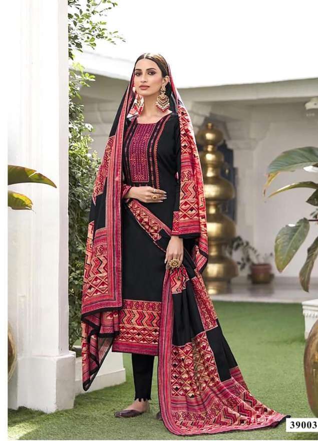 Razia Sultan Vol-39 By Apana Cotton Pakistani Salwar Kameez On Wholesale