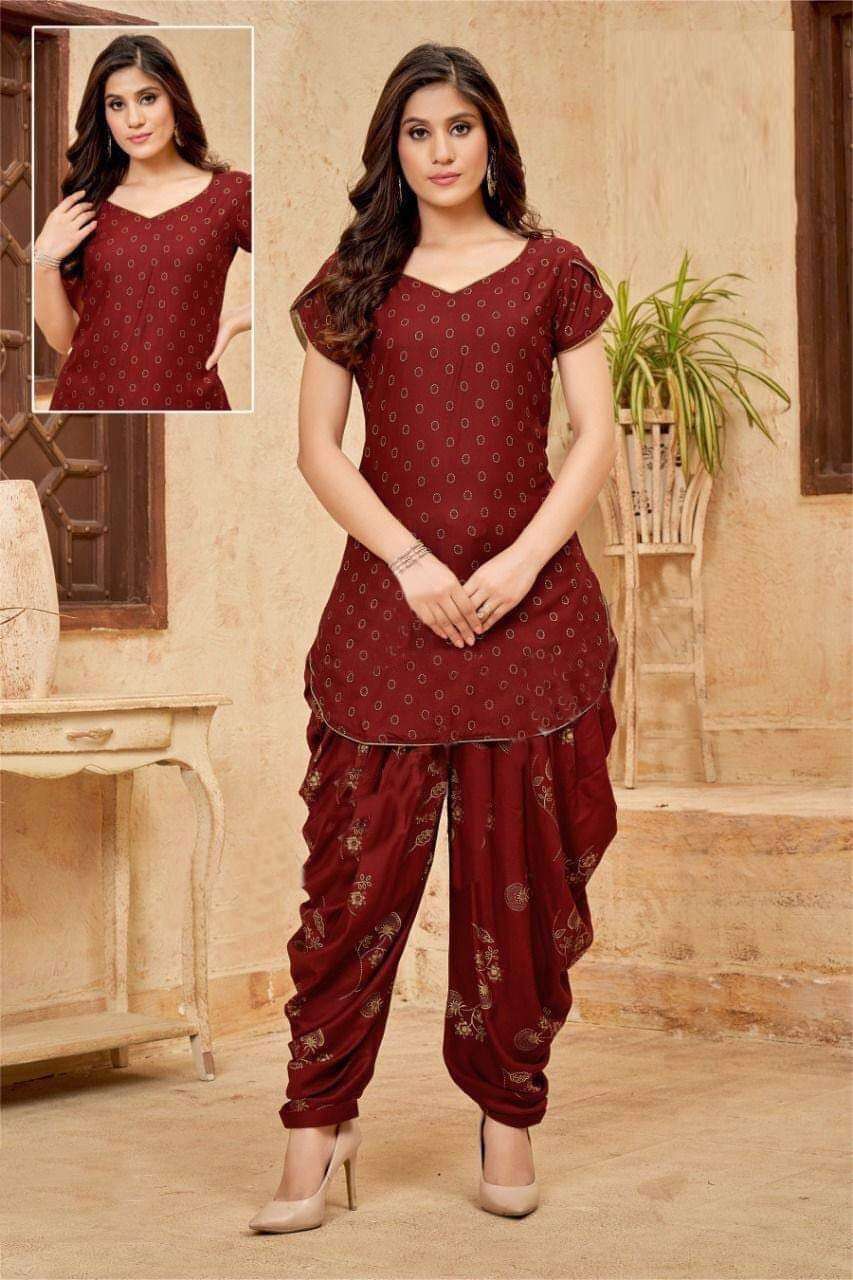 Pistaa's Women's Cotton Short Black Kurta and Beige Punjabi Patiala Salwar  with Dupatta Set & Plus Size : Amazon.in: Fashion