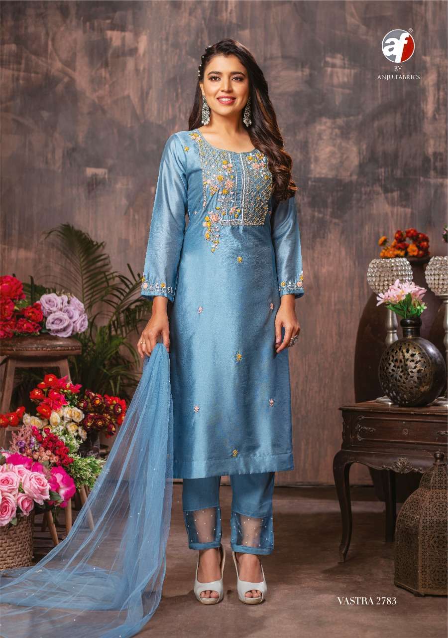 Buy Pakistani Royal Kurti Sharara Party Dress 2023 – Nameera by Farooq