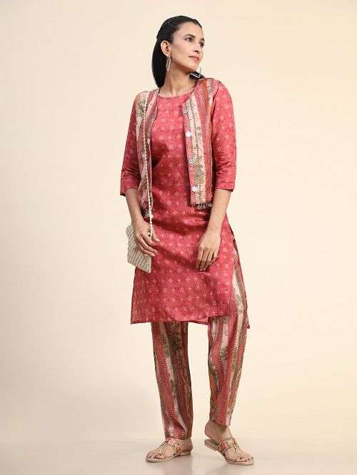 Growish Sorin 1060 Casual Wear Kurti With Pant Collection On Wholesale