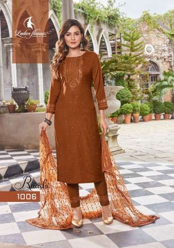  Ladies Flavour  Raashi Kurti Pant Dupatta for the Upcoming Festival On Wholesale 