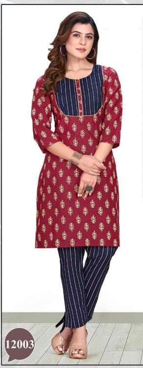 Mayra Summer Cool Cotton Kurti With Bottom On Wholesale