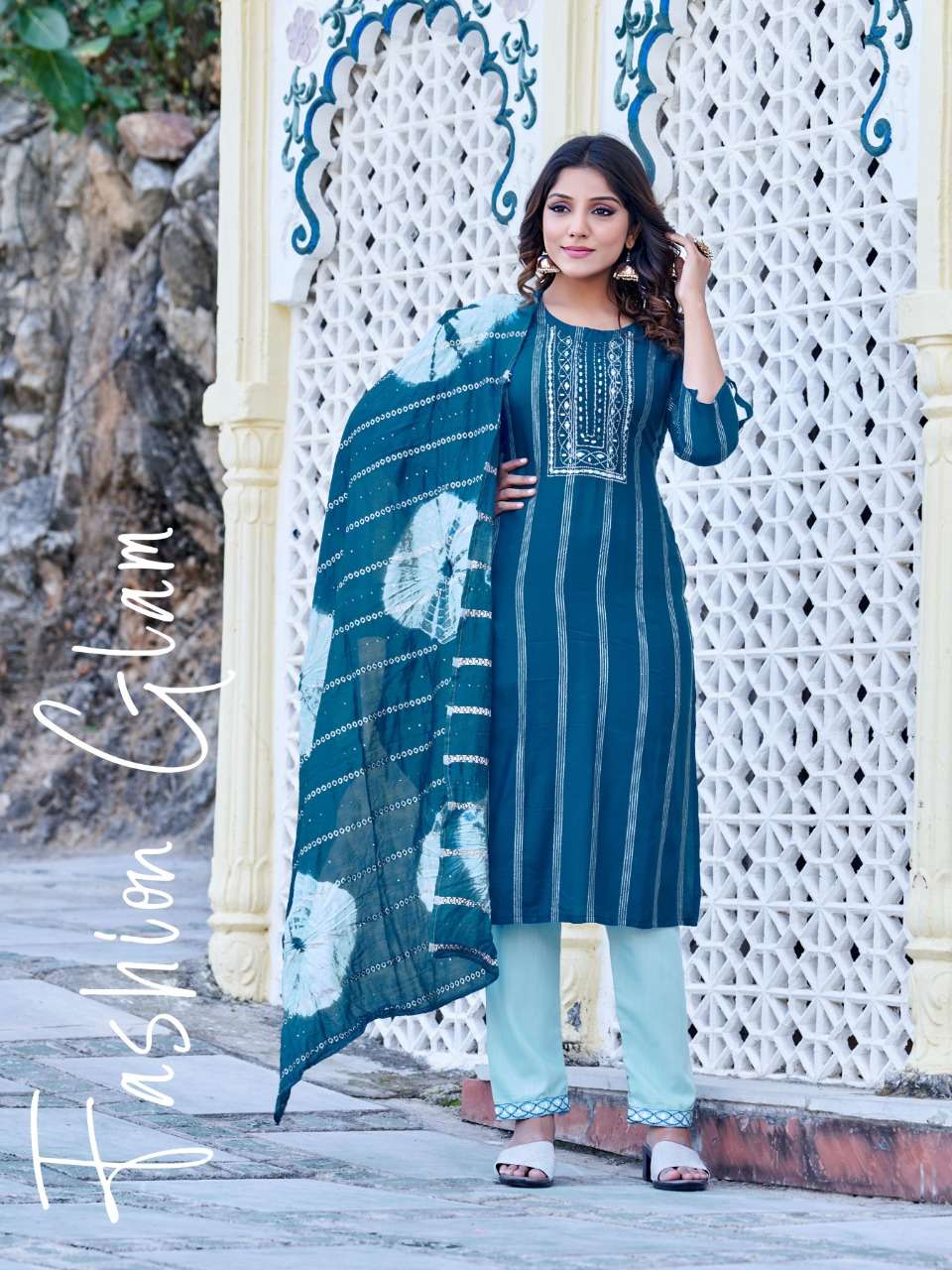Morni By Smylee Fashion Designer Kurti Pant With Dupatta On Wholesale
