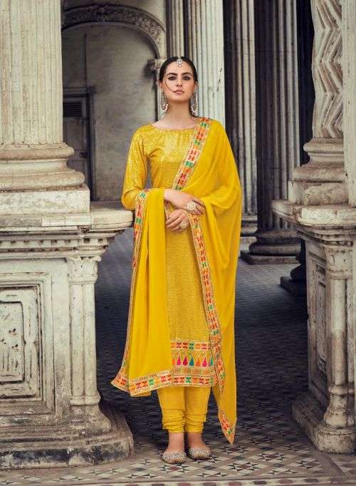  Senhora Lamhey Festival Wear Designer Salwar Suit On Wholesale