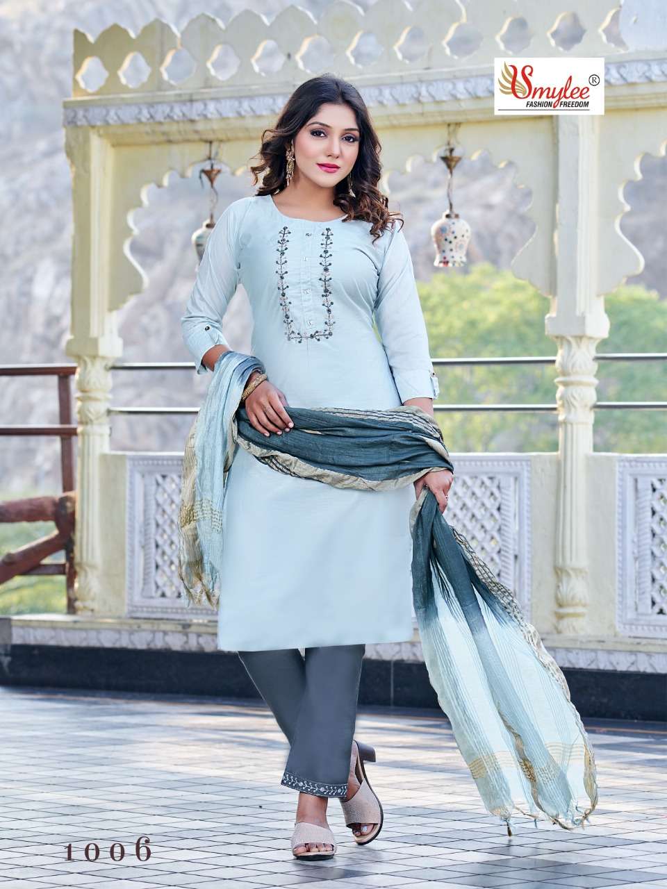  Smylee  Inayat Kurti With Pant And Dupatta Chanderi Silk On Wholesale