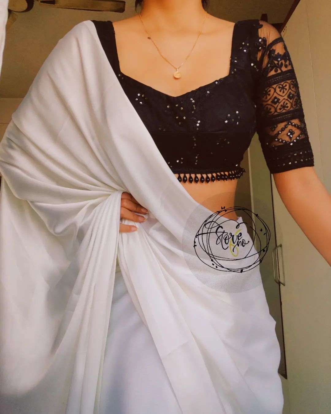 1156 Bollywood Style Heavy Georgette Sarees On Wholesale