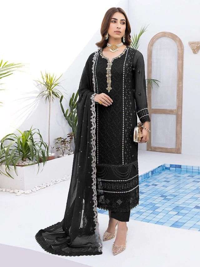 Mahnur Fashion Mahnur Vol-13 Heavy Georgette Salwar Suit On Wholesale