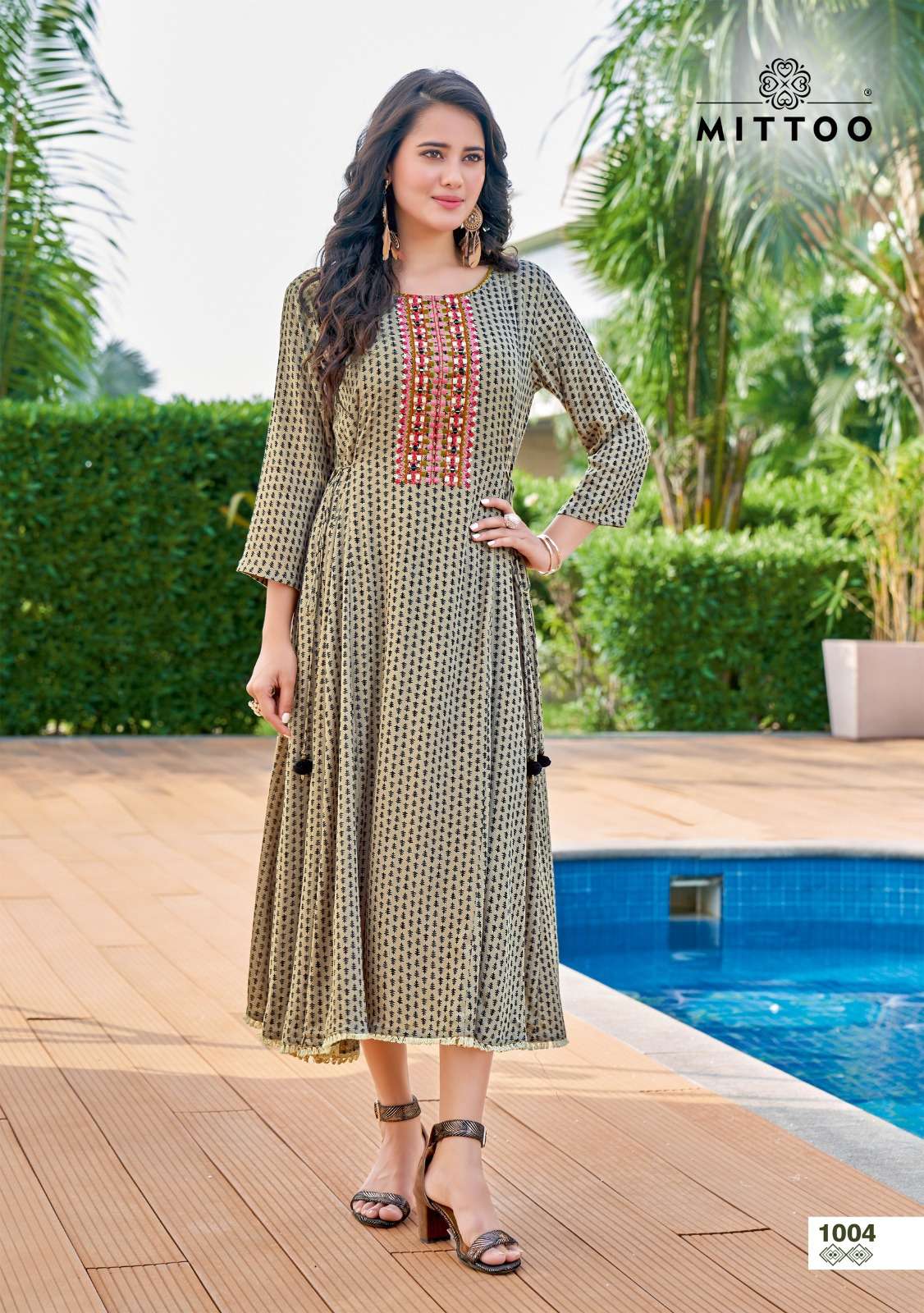 Mittoo Kanika  Rayon Wrinkle Print Thread Work And Handwork On Wholesale