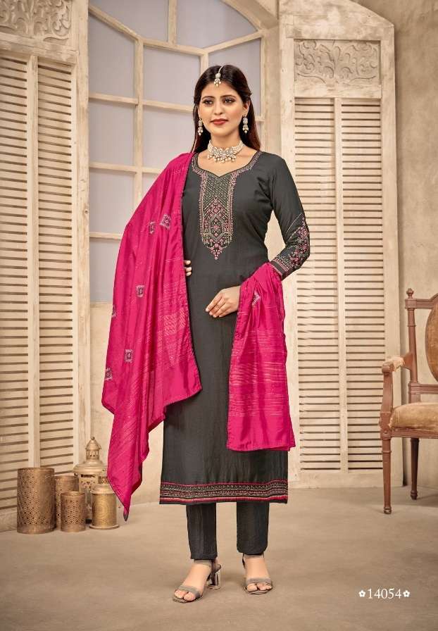 Panch Ratna Vartika Parampara Silk Heavy Embroidery Slive Work On Wholesale