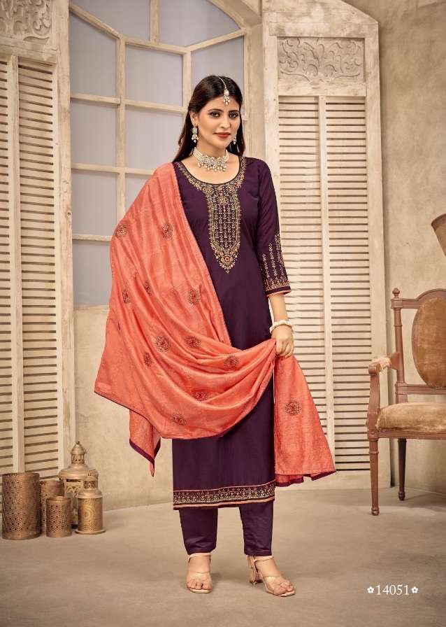 Panch Ratna Vartika Parampara Silk Heavy Embroidery Slive Work On Wholesale
