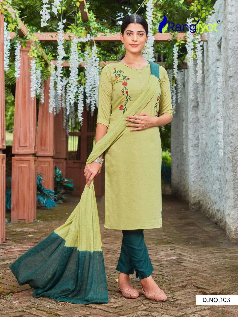 Rangjyot Chitra 1 Maska (Soft) Silk Top Bottom With Dupatta On Wholesale