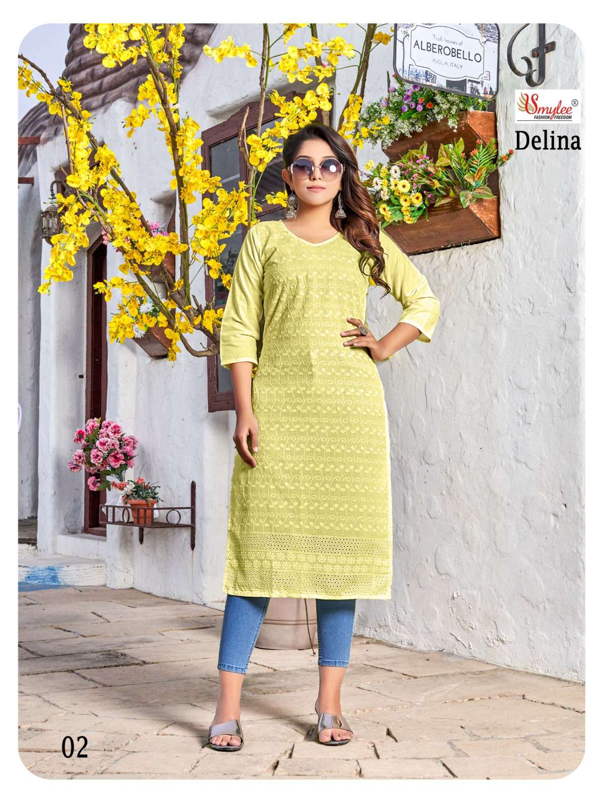Smylee Delina Chiken Work Kurti Catlogue On Wholesale 