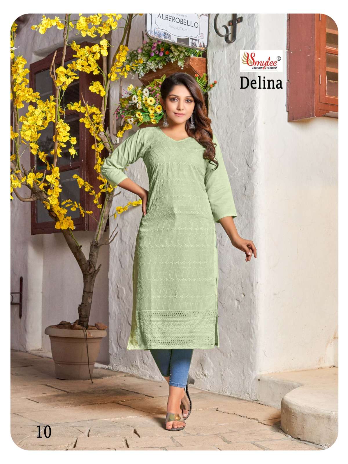Smylee Delina Chiken Work Kurti Catlogue On Wholesale 