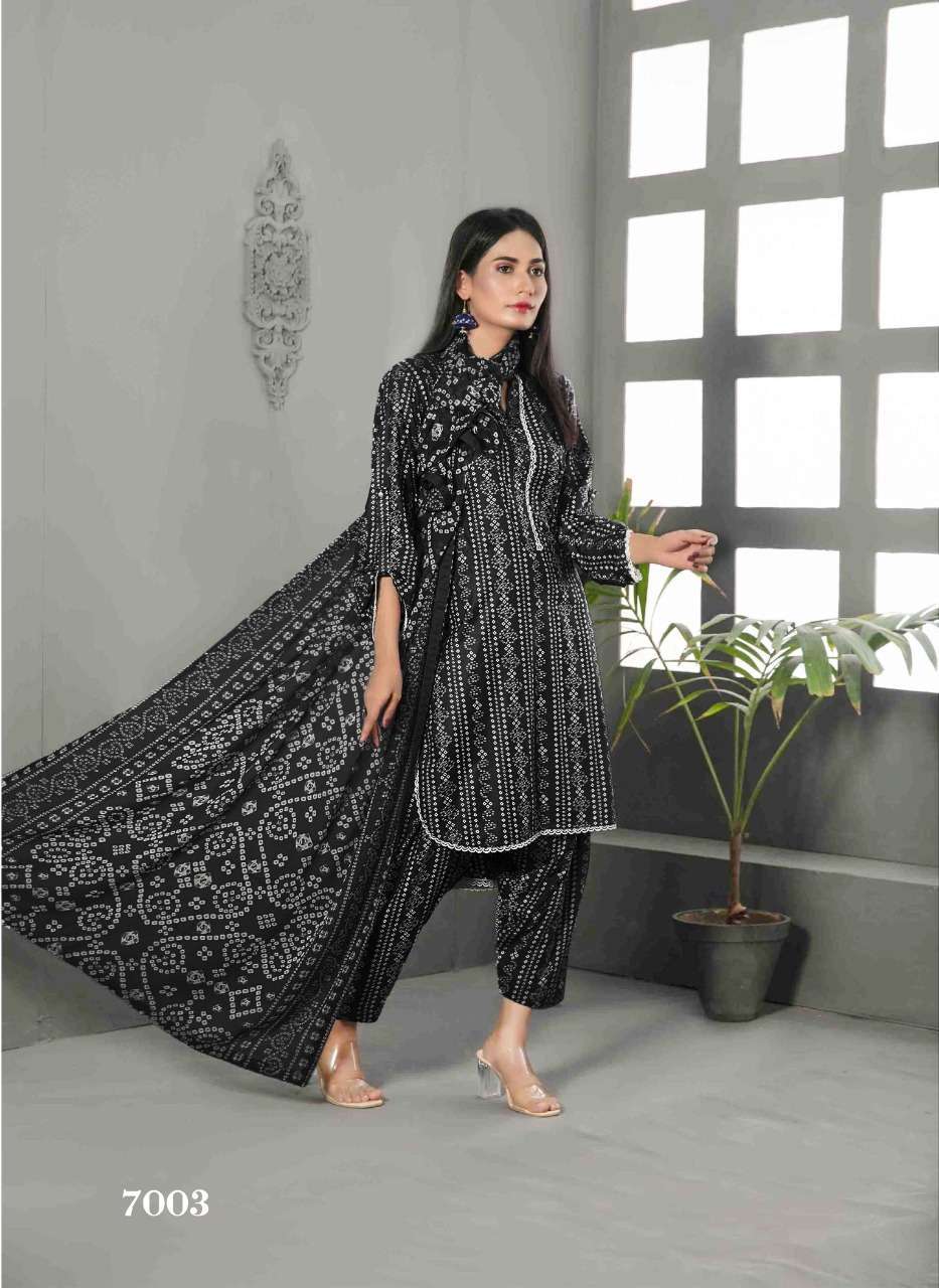 Tawakkal Fabrics LAYRA Luxury Cotton Suit On Wholesale