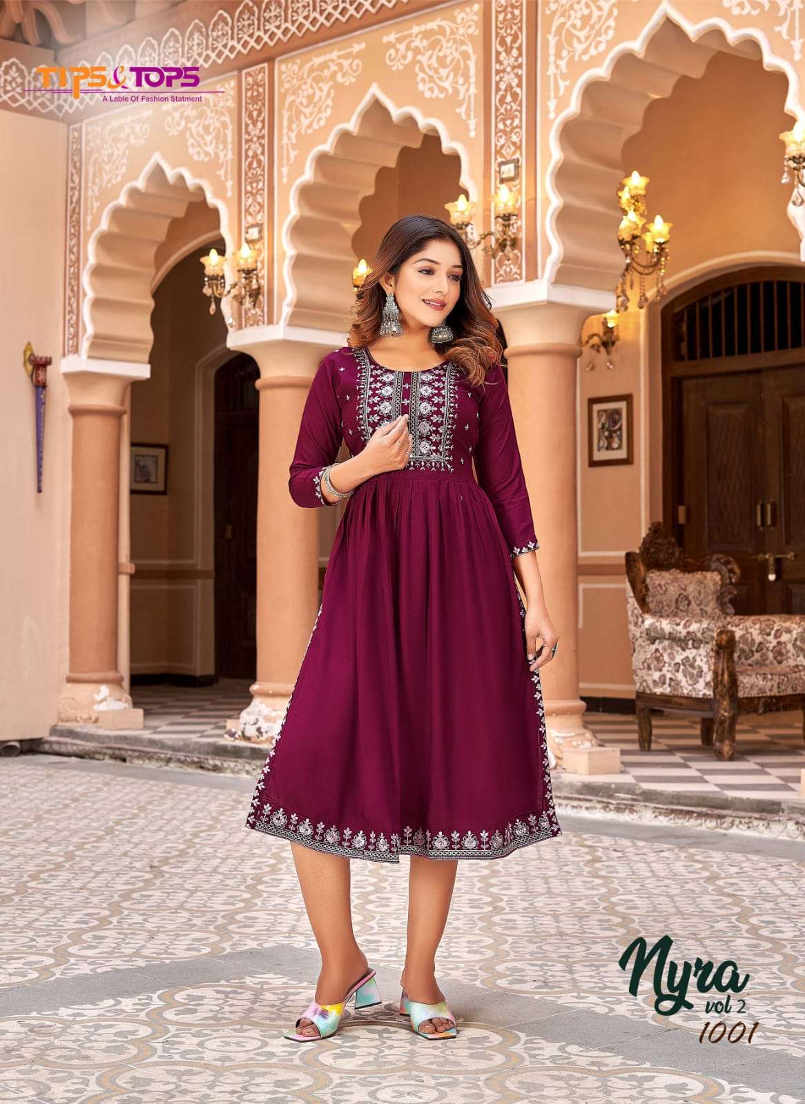 New rayon crepe bees print slit kurti sales