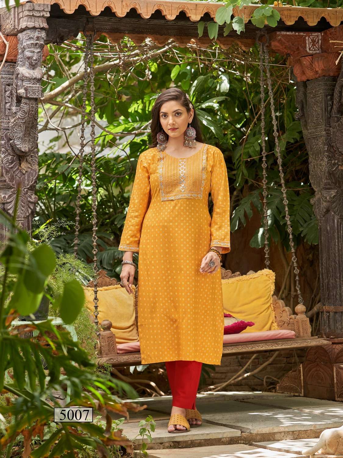 Gorgeous Grey Chiffon Kurti - Aradhana Fashions