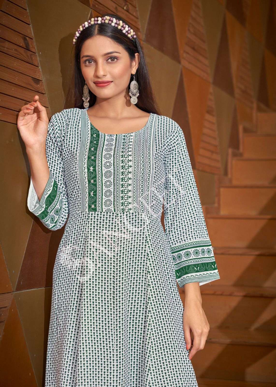 MALLIPOO-5  HEAVY RAYON GOLD KHADI PRINT NECK HANDWORK HIP KNOT ? DORI