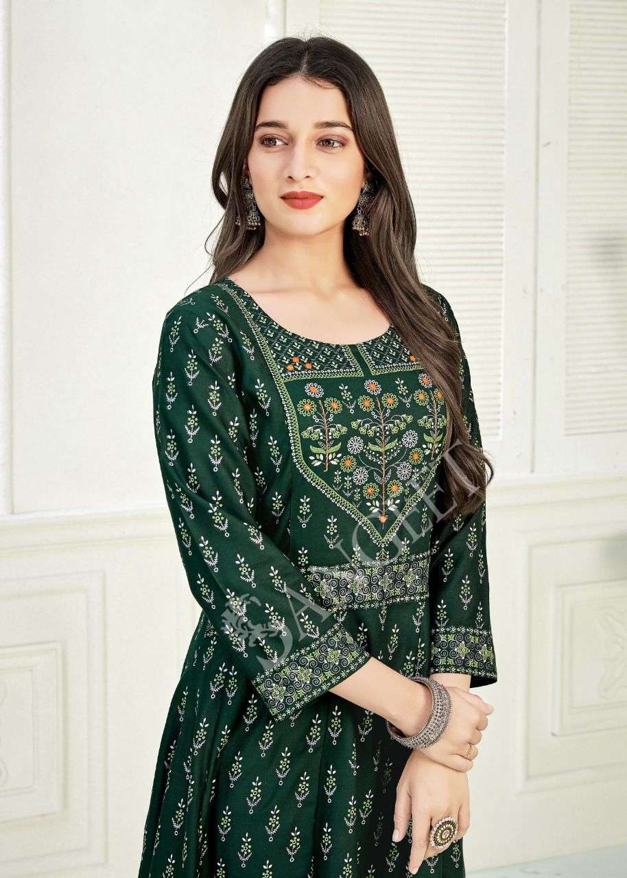 NAYANTARA-8   RAYON 14KG MULTI GOLD PRINT
