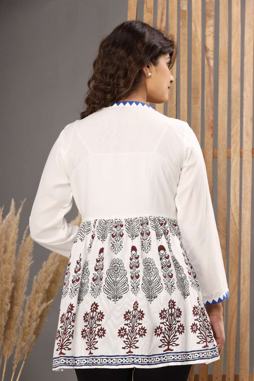 White Printed Trending Short Top Size set