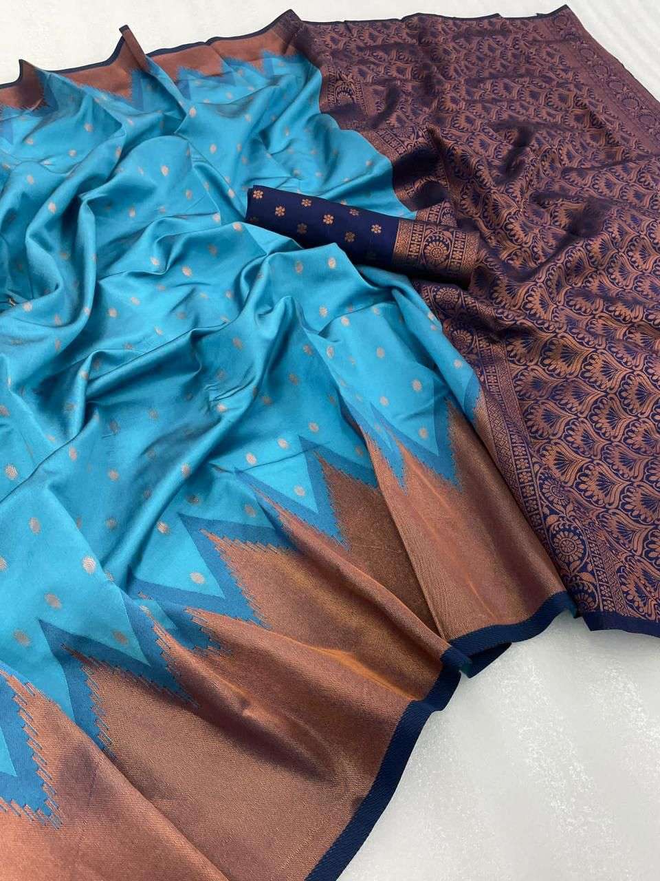 Aab Korum Silk Occasional Designer Kanjivaram Saree Wholesale catalog