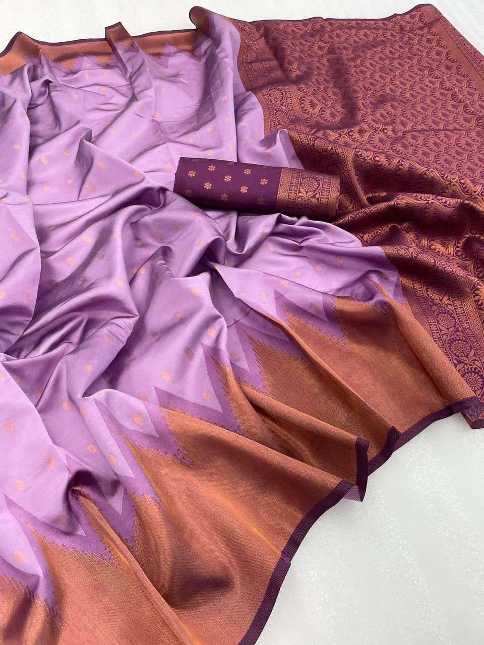 Aab Korum Silk Occasional Designer Kanjivaram Saree Wholesale catalog