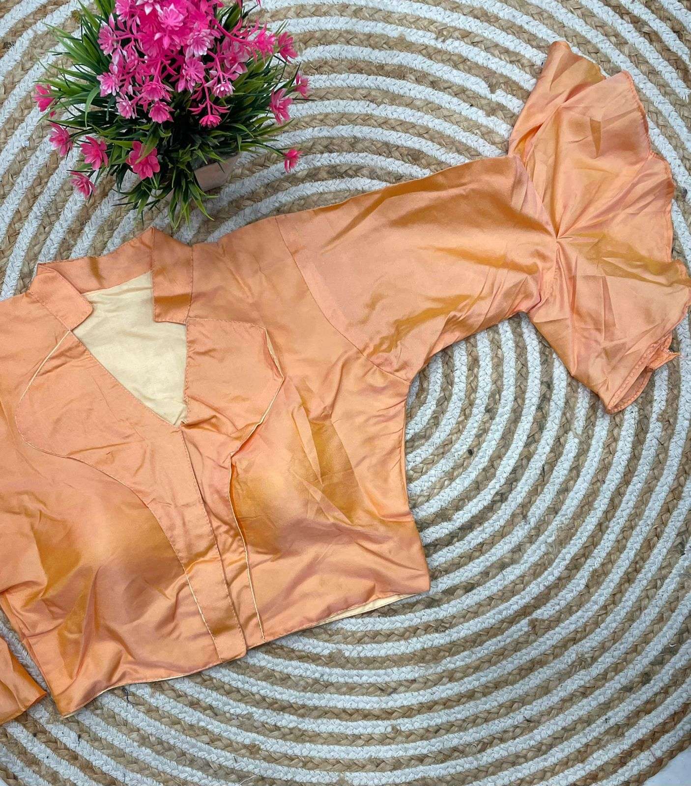 Heavy Tapeta Readymade Blouse 6 Piecs