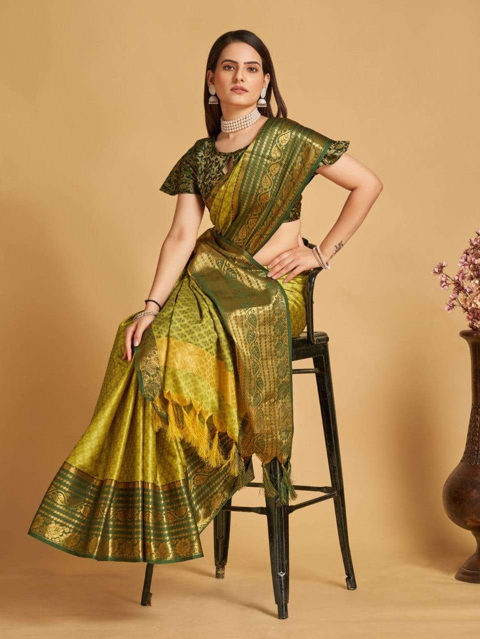 Maahi 93 Party Style Banarasi SIlk Saree Wholesale catalog