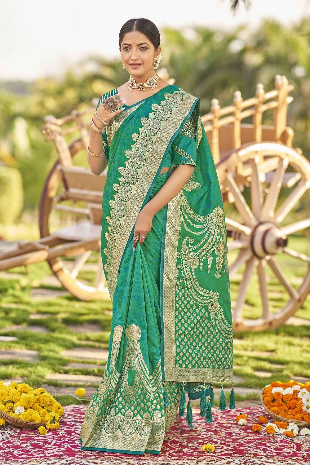 Manohari Hit Colour 32 Occasional Banarasi Silk Wholesale catalog