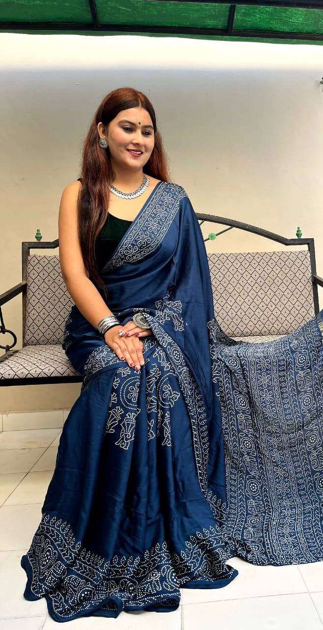 Ss 11 Beautiful Digital Printed Dola Silk Saree Wholesale catalog
