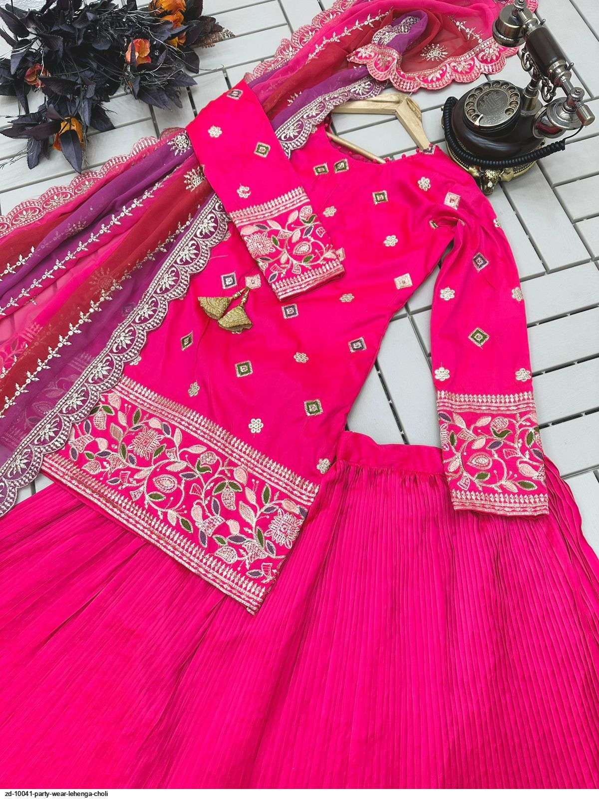 ZD 10041 PARTY WEAR LEHENGA CHOLI Wholesale catalog