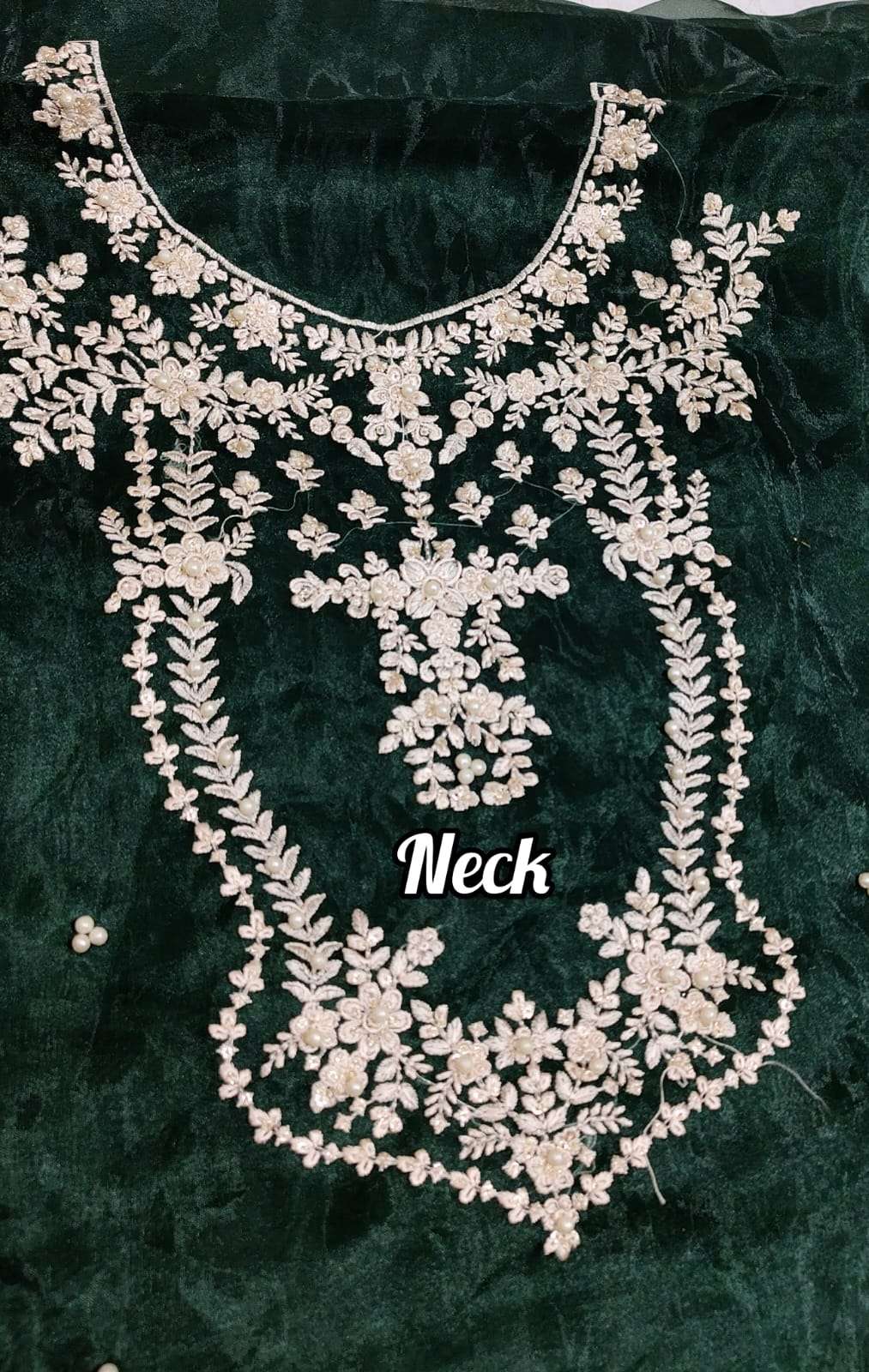 Zeen Designs Presents  AMBREEN ZD - 117 A/B Wholesale catalog