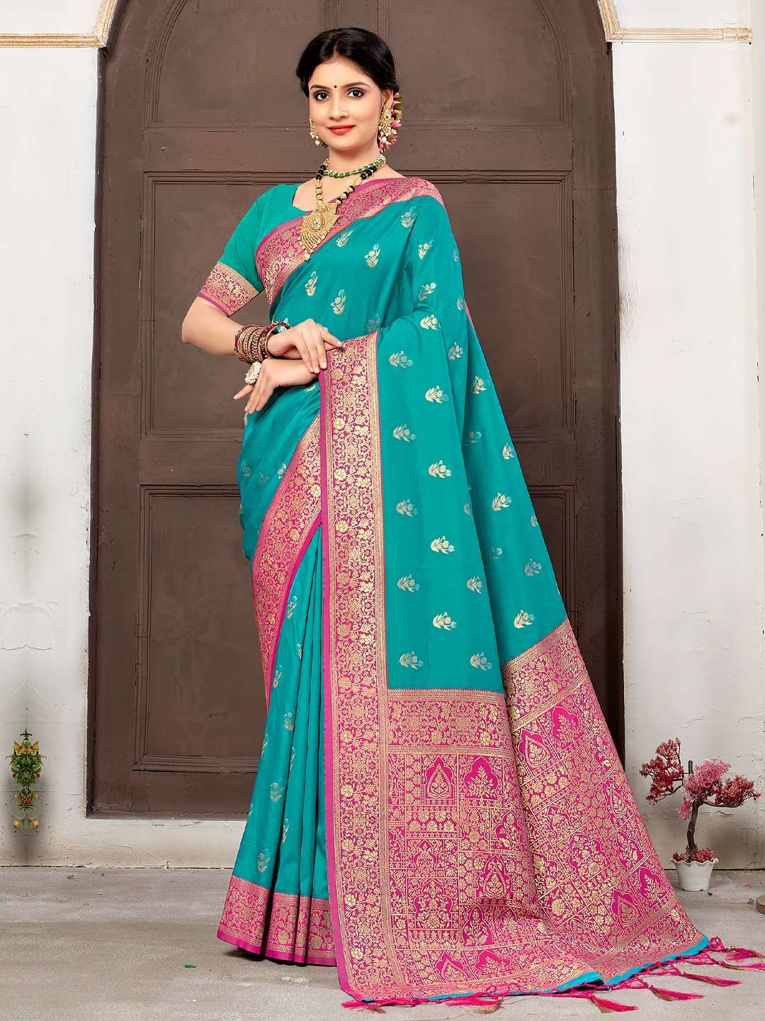 BUNAWAT PARAMPARA SAREE WHOLESALE CATALOG
