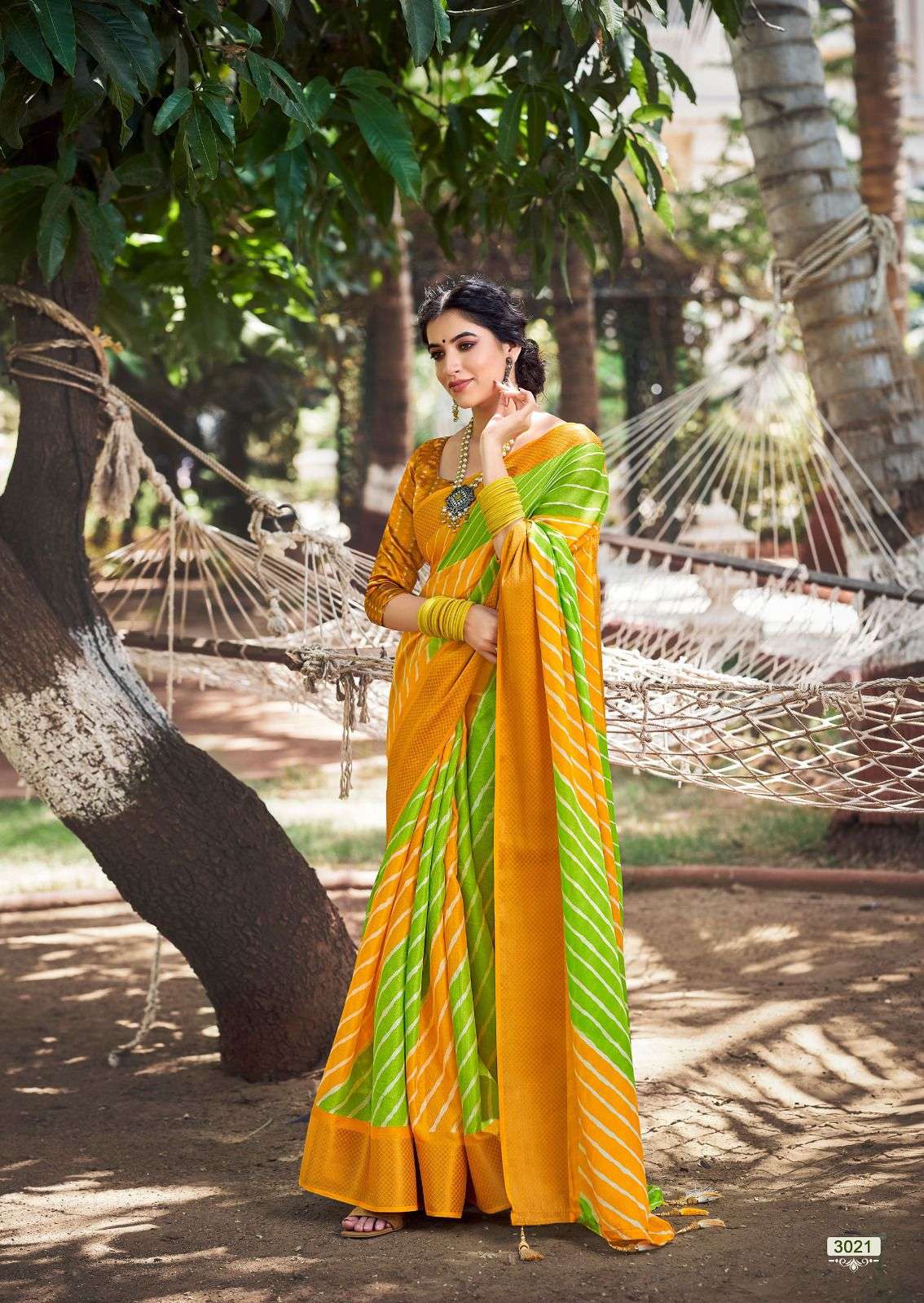 Kashvi Lehariya Printed Casual Wear Sarees Wholesale catalog