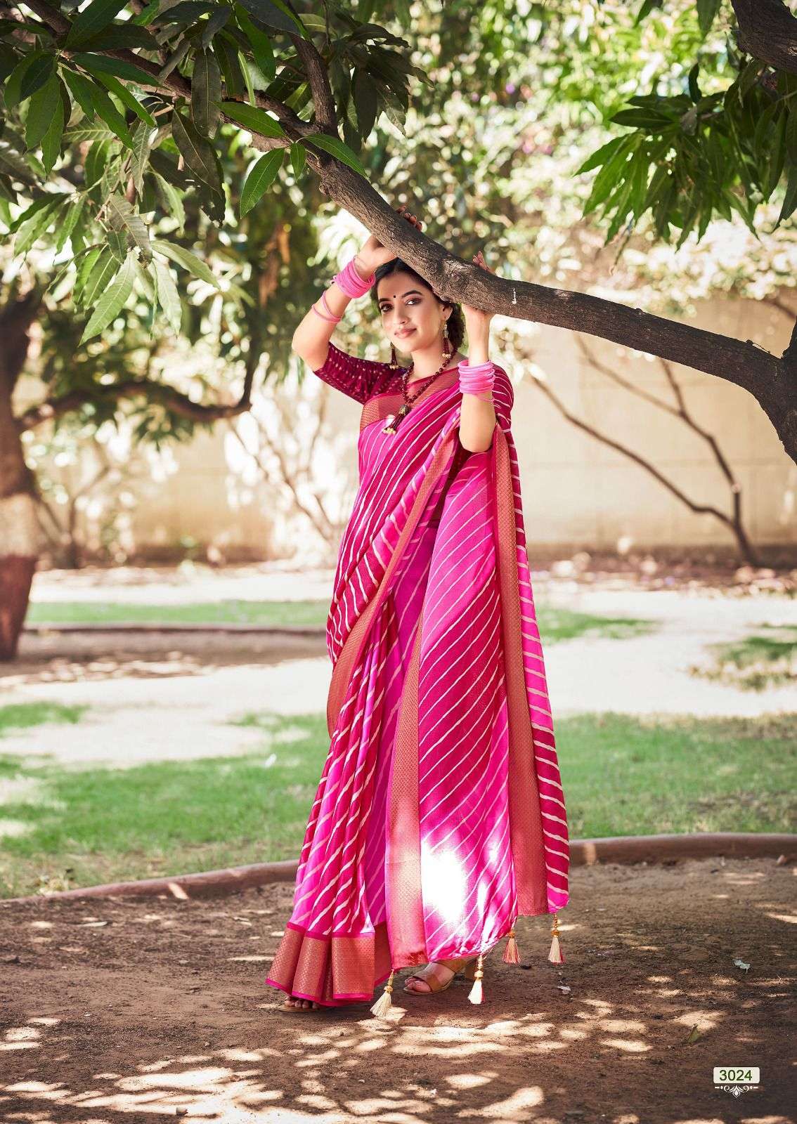 Kashvi Lehariya Printed Casual Wear Sarees Wholesale catalog