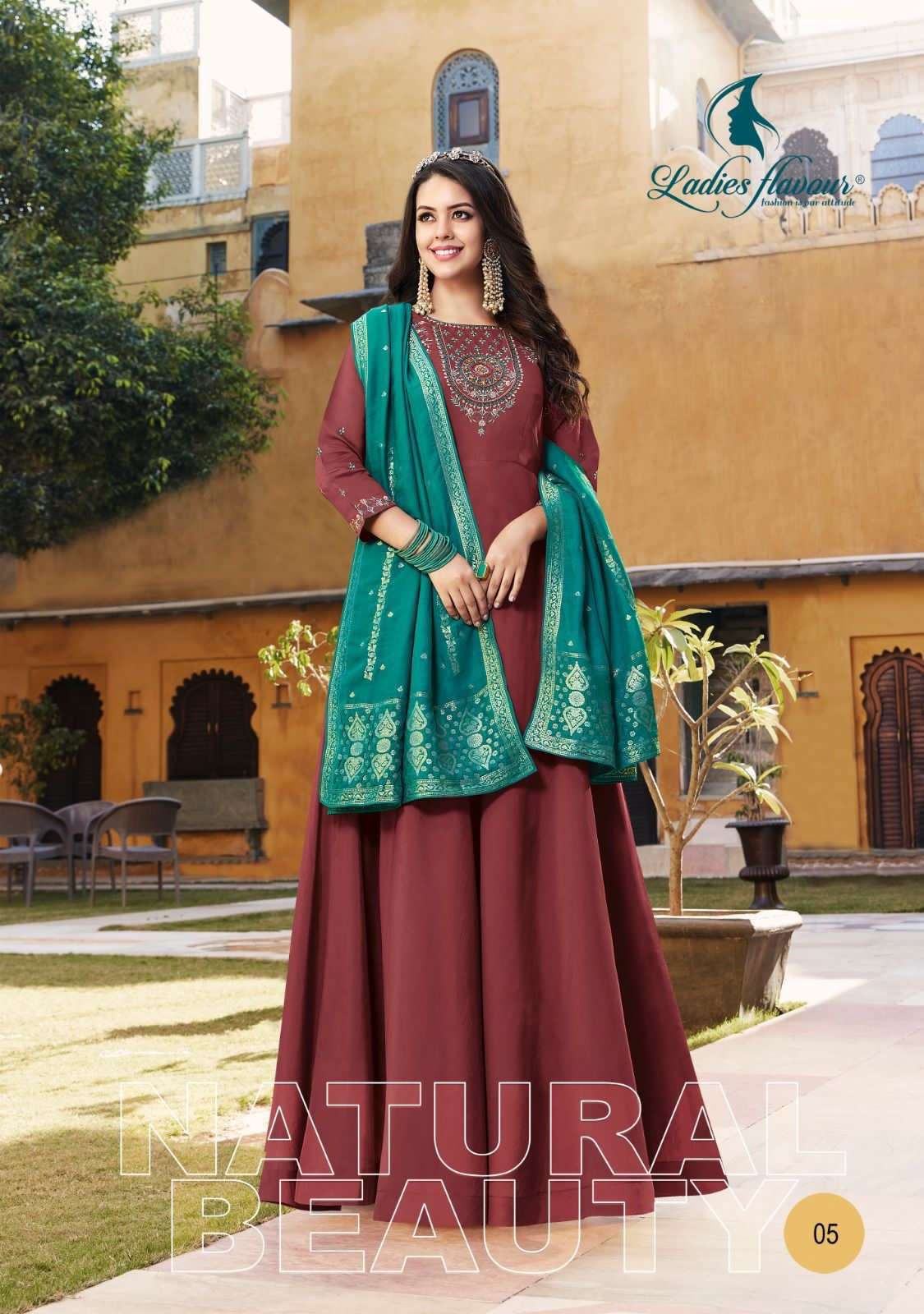 Ladies Flavour Rangrez Kurti Wholesale catalog