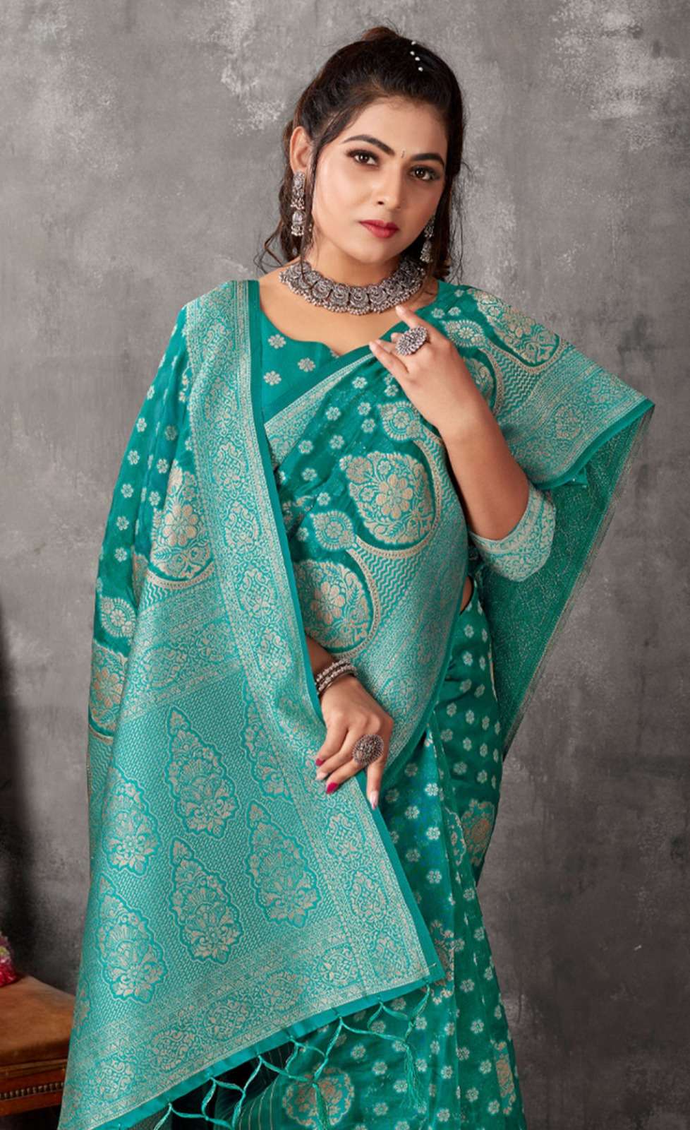 MADHUMATI BUNAWAT Saree Wholesale catalog