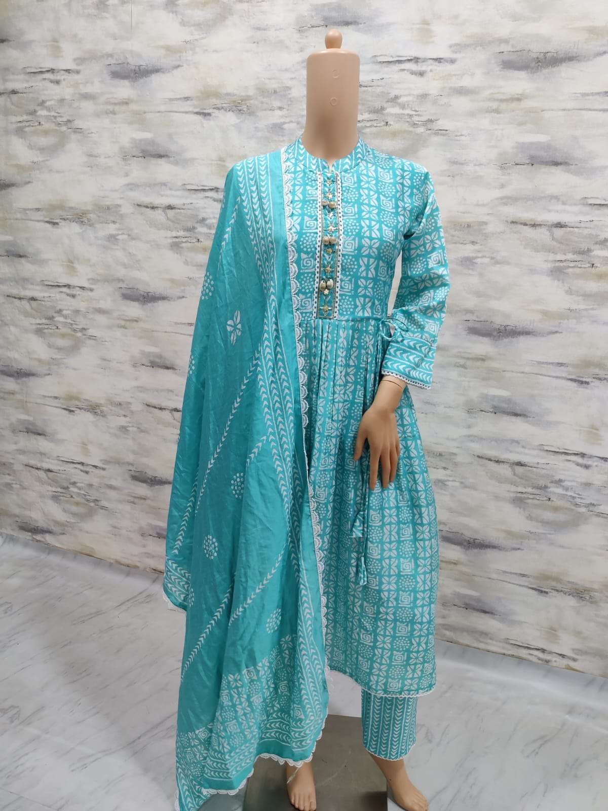 NAYLA RAAS CHANDERI PRINT Kurti Wholesale catalog