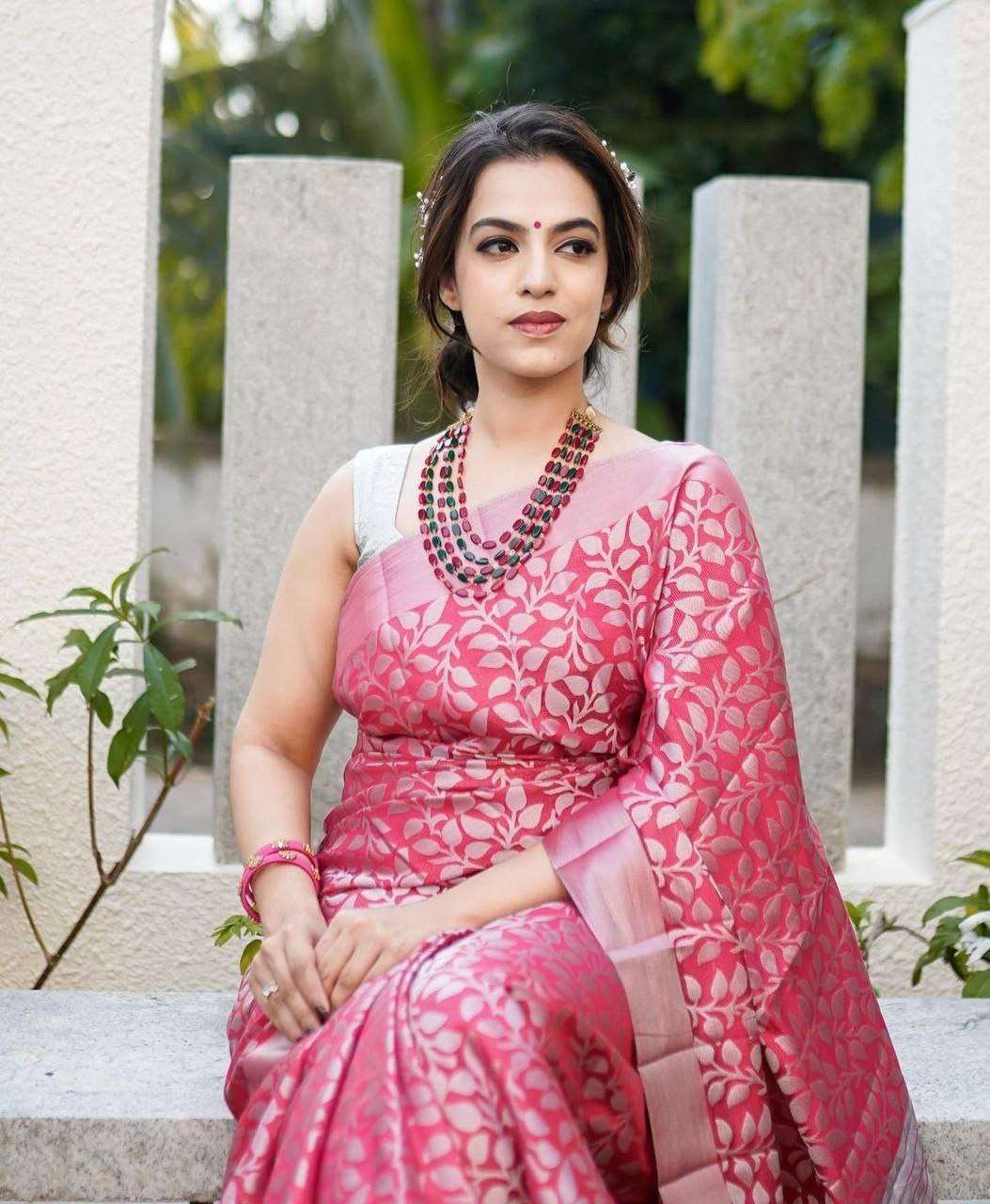 Panvel LITCHI SILK Saree Wholesale catalog