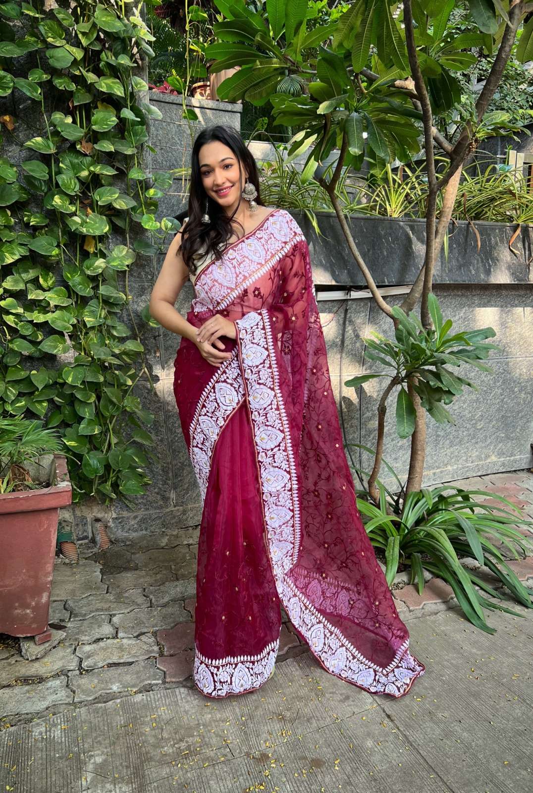 Saavi 01 Designer Organza Saree Wholesale catalog